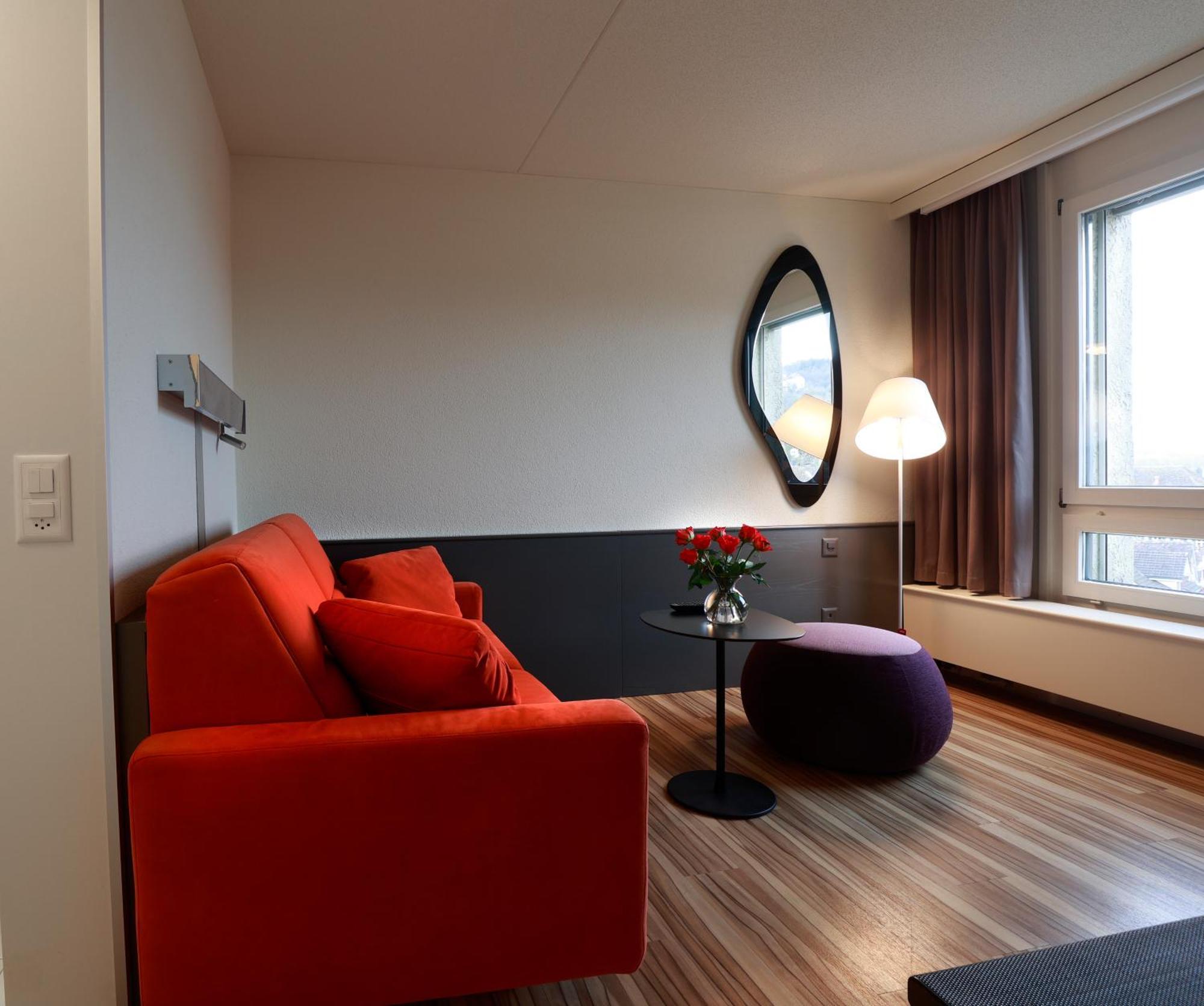 Hotel Thurgauerhof Self-Check-In Вайнфельден Экстерьер фото